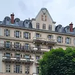 T3 ,100m2, Centre Ville, Classe 3 Etoiles *