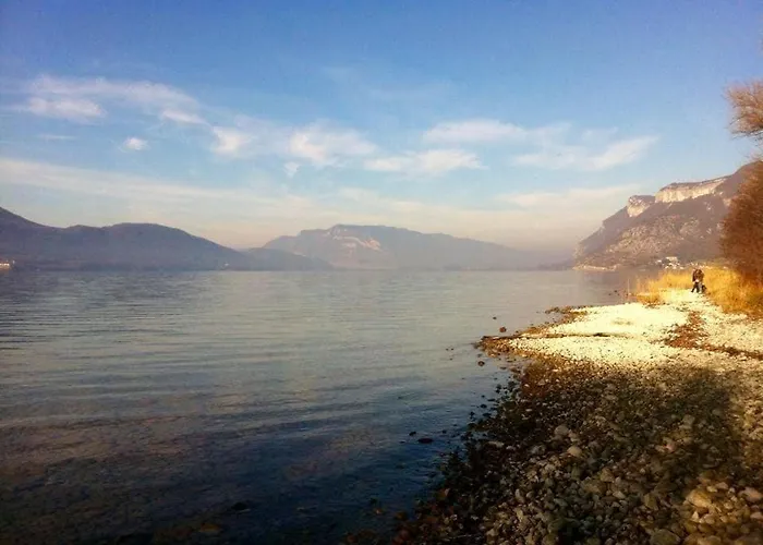 T3 ,100m2, Centre Ville, Classe 3 Etoiles Aix-les-Bains