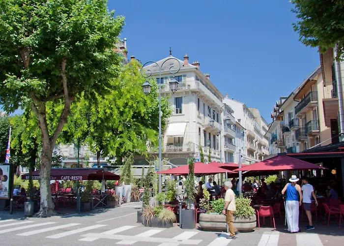 T3 ,100m2, Centre Ville, Classe 3 Etoiles * Aix-les-Bains